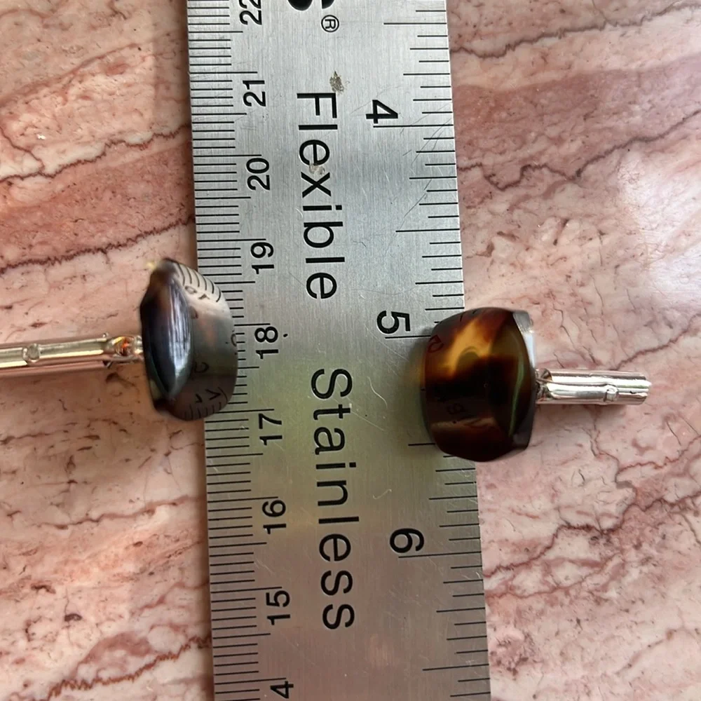 Authentic vintage new shell brown cuff links